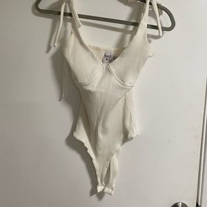 PRINCESS POLLY WHITE BODYSUIT